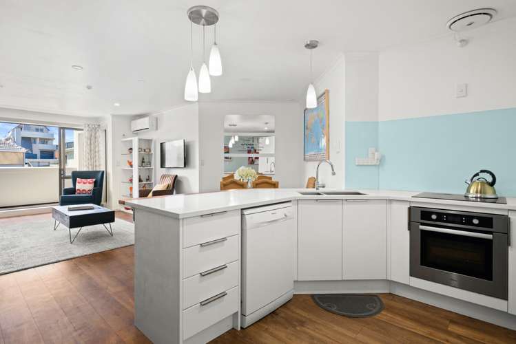 14/281 Maunganui Road Mount Maunganui_3