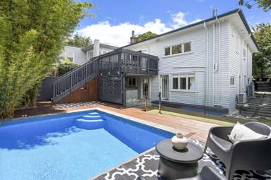 16 Lingarth Street_1