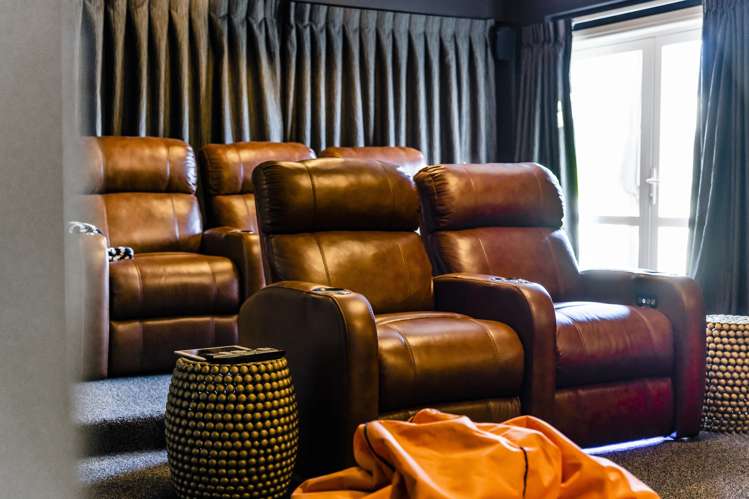 25 Pyatt Crescent Saint Johns_12