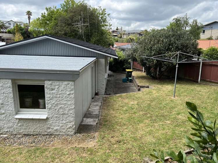 36 Hazelwood Ave 1057_11