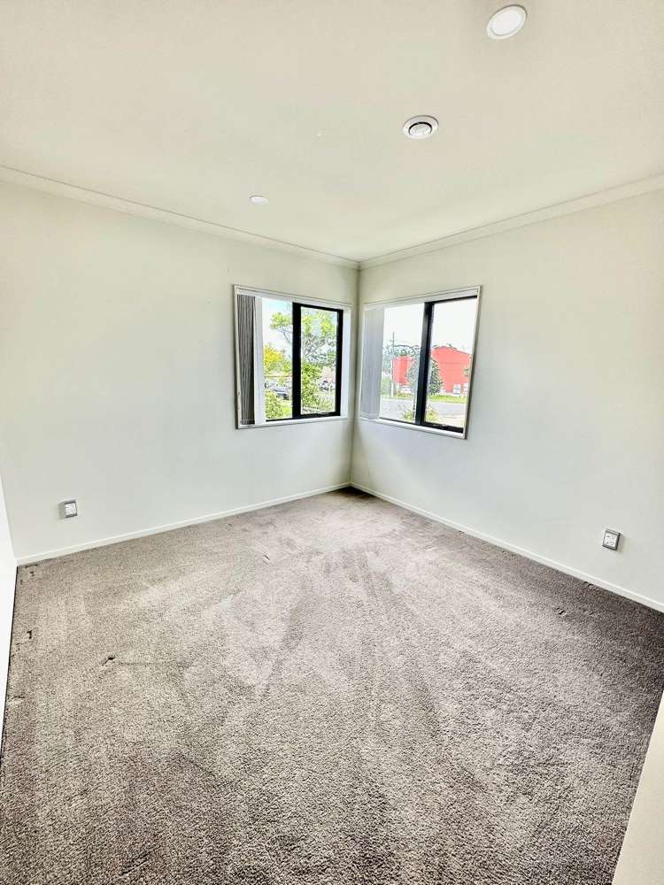 6 Tapuwae Way Mangere Bridge_10