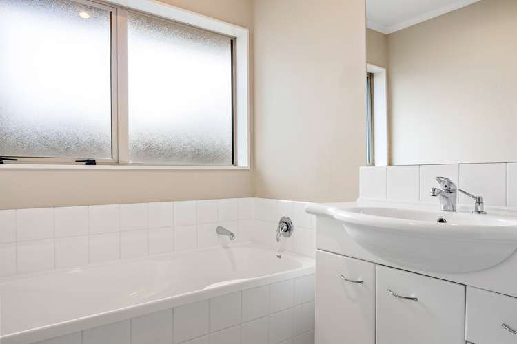 1 Kandinsky Close Rolleston_16