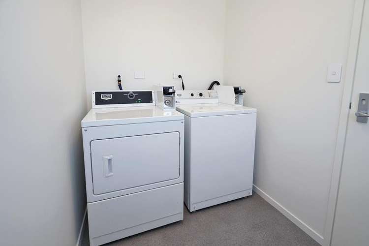 2/34 Beatty Street Melville_5