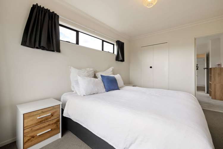 29 Glendale Drive Dinsdale_9