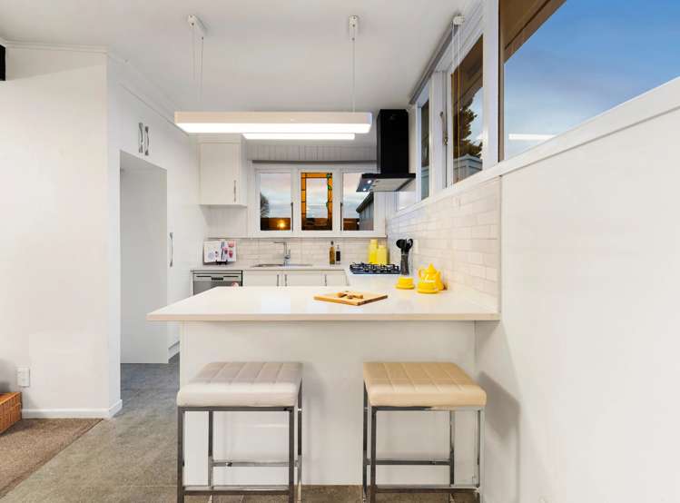 240E Great North Road Henderson_27