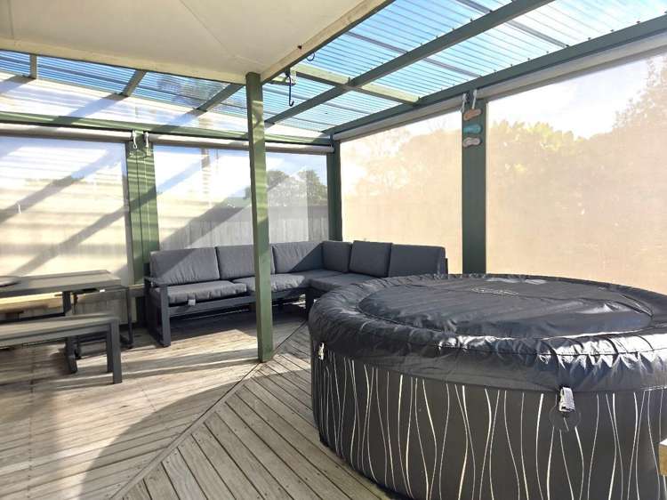 105 Castle View Road Matarangi_7