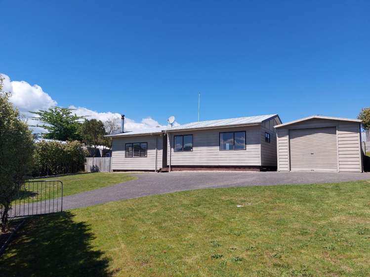 33 Tawa Street 11201_1