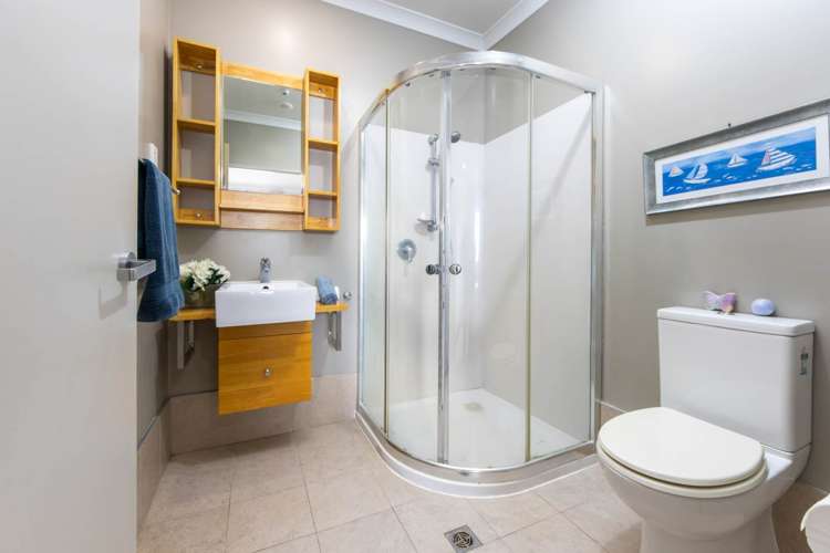 12/46 Carlos Drive Flat Bush_15