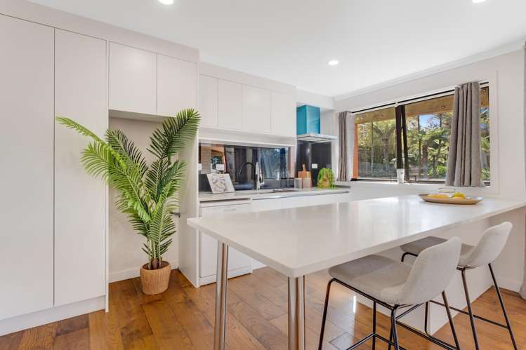 51B Bleakhouse Road Mellons Bay_7