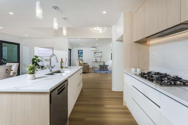 35 Pinecrest Drive Gulf Harbour_1