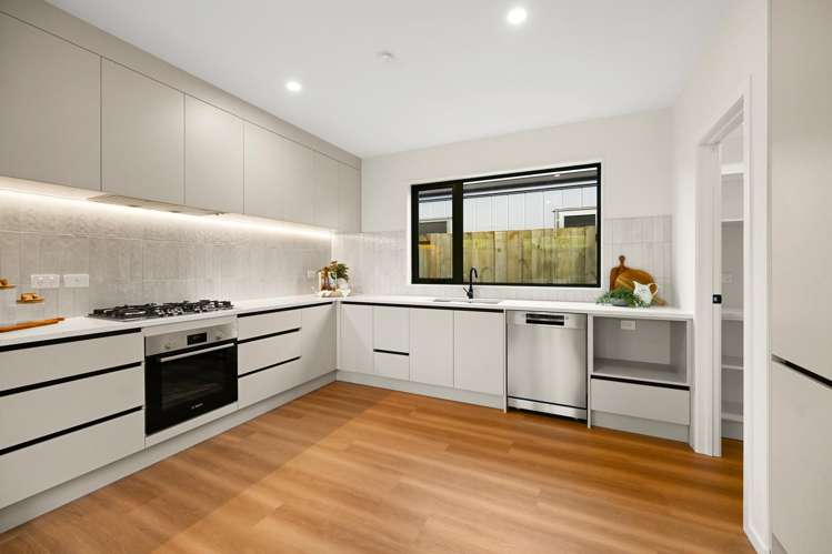 53 Overton Street Rototuna North_6