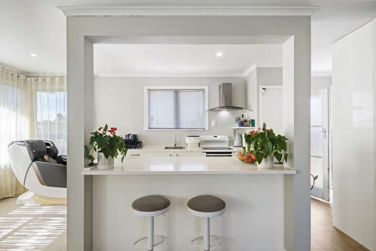 52 Kemble Close Mangere_8