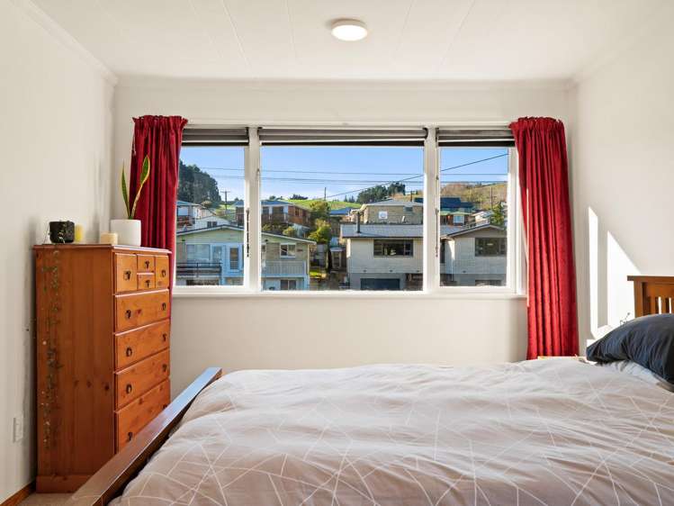 5 Elwyn Crescent Green Island_11