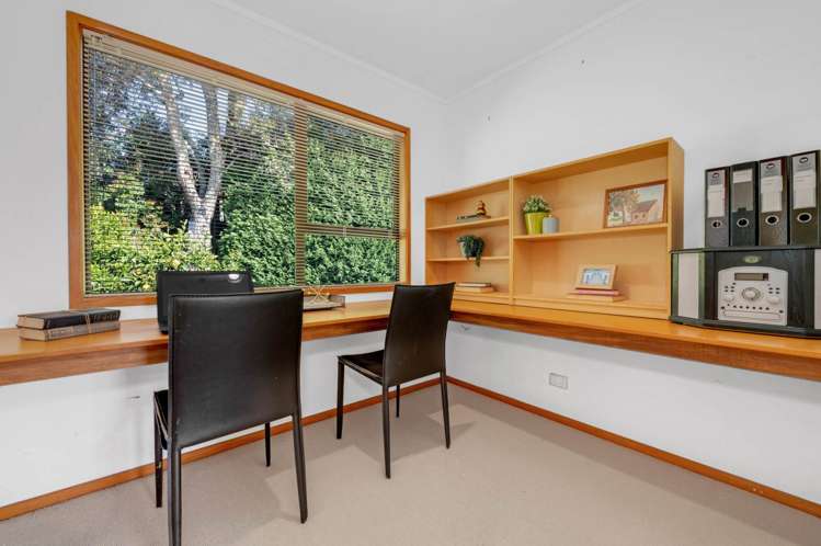 5 Lomeer Way Beachlands_19