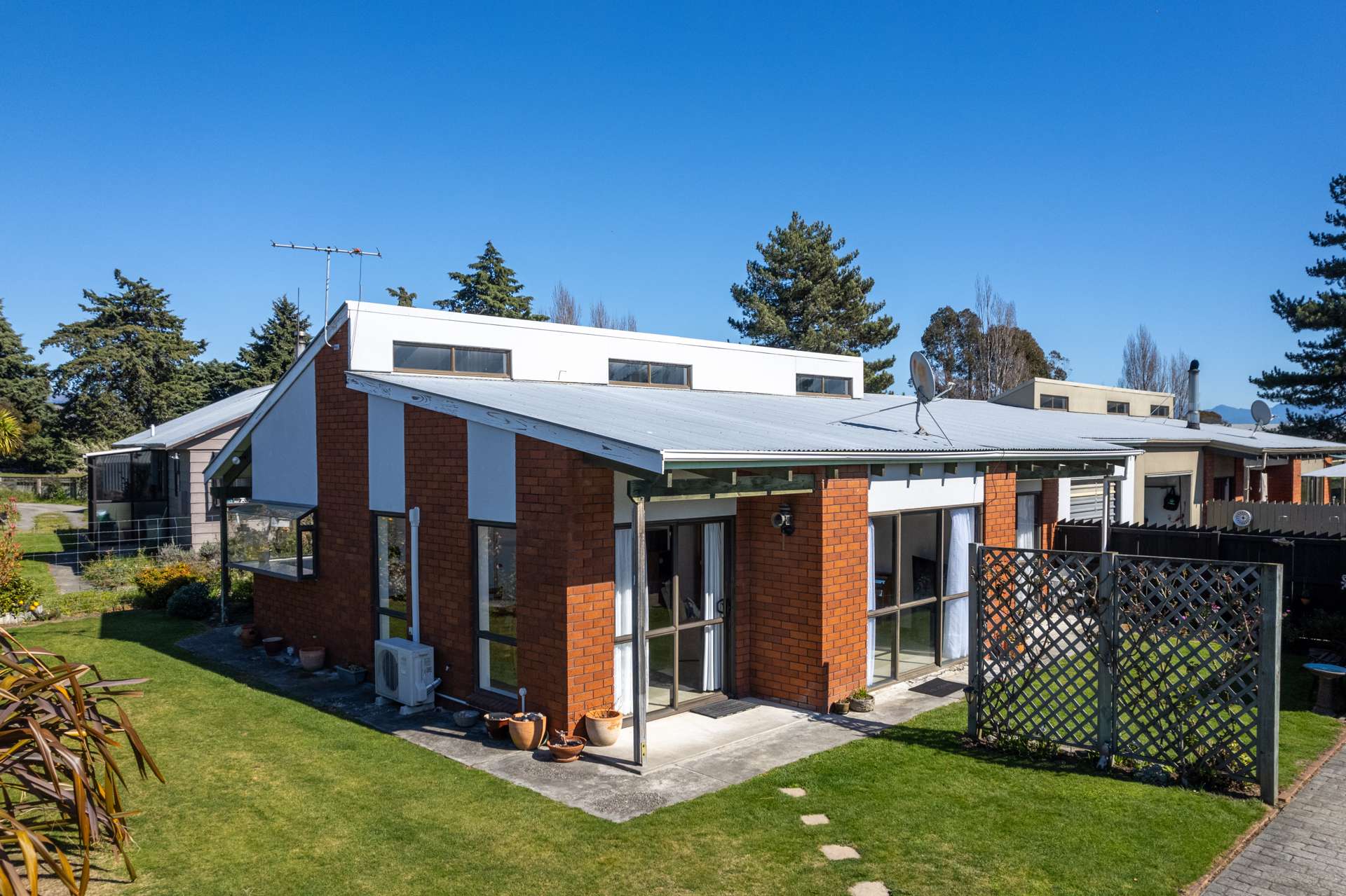 1/40 Burleigh Road Redwoodtown_0