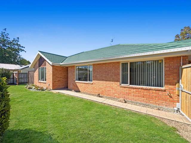 MAIREHAU - 3 BEDROOMS, 1 BATHROOM, HEATPUMP, 1.5 GARAGE