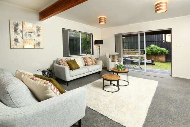 2/37 Rhinevale Close Henderson_2