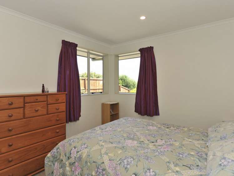 82 Fergusson Street Stoke_12