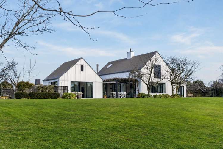 9/239 Lake Ferry Road Martinborough_29