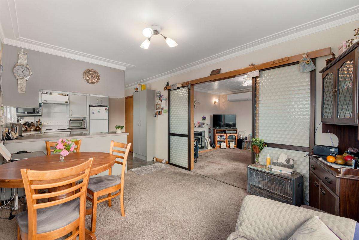 12 Carlyle Road_3