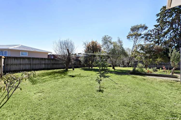 14 Aronui Terrace Kelston_14