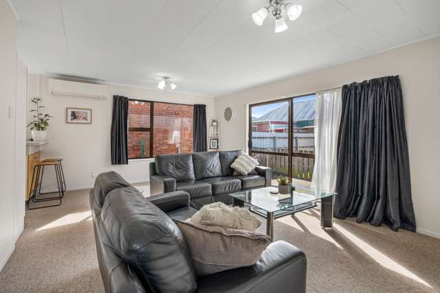 2/5 Eskvale Street Saint Kilda_3