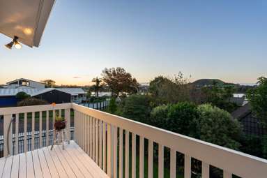 18 Marine Lane_3