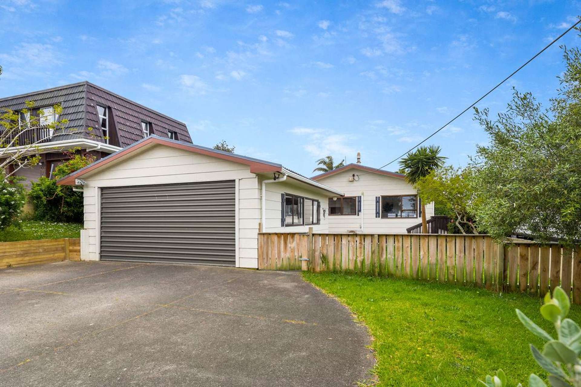 116 Whangaparoa Road Red Beach_0