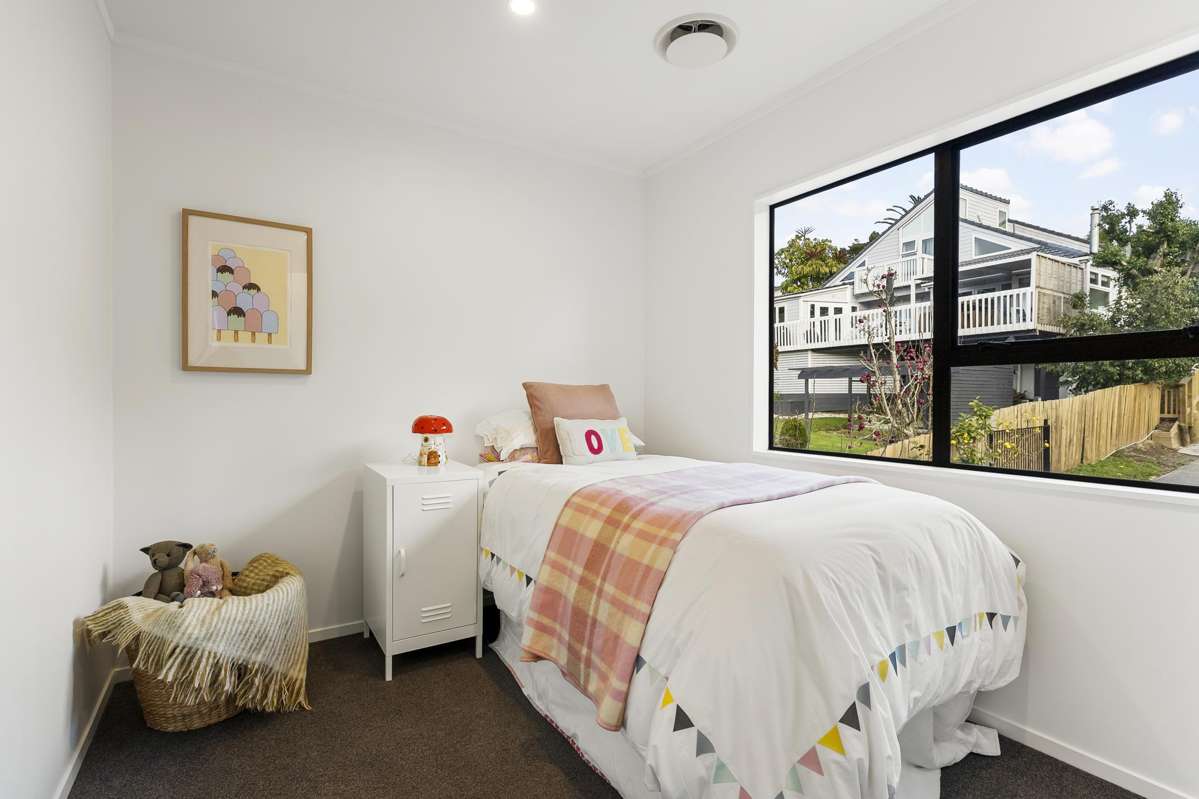2/23 Hebron Road_5