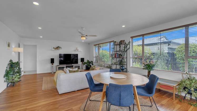 16 Thistledown Place Woolston_4