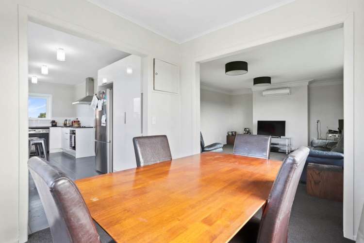 116b Royal Road Massey_11