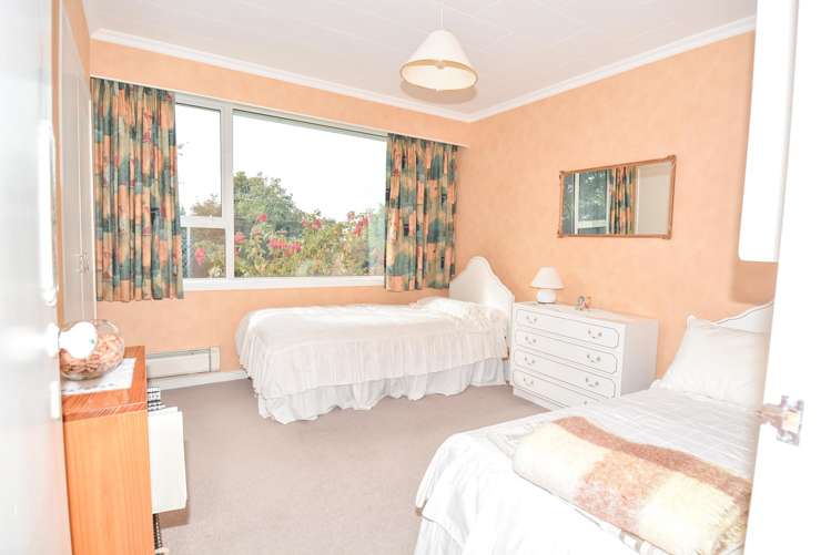 112 Wilton Street Windsor_15