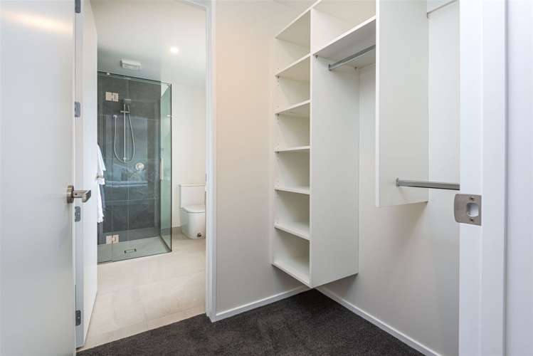 2/10 Bishop Street Saint Albans_11