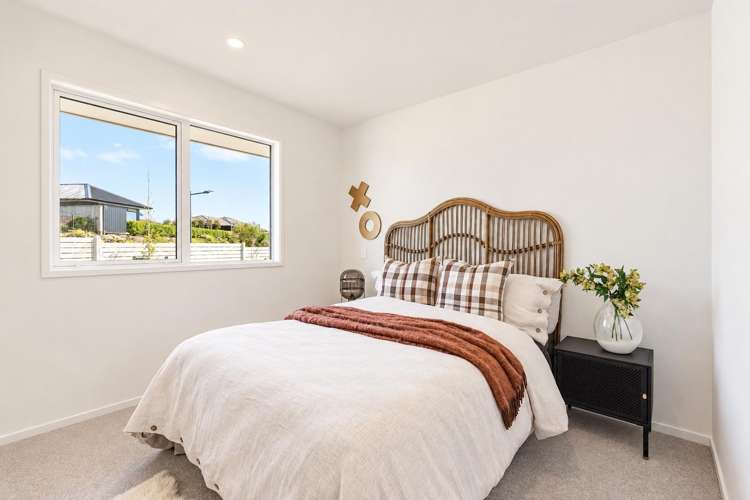 16B Atutahi Street Hurdon_13