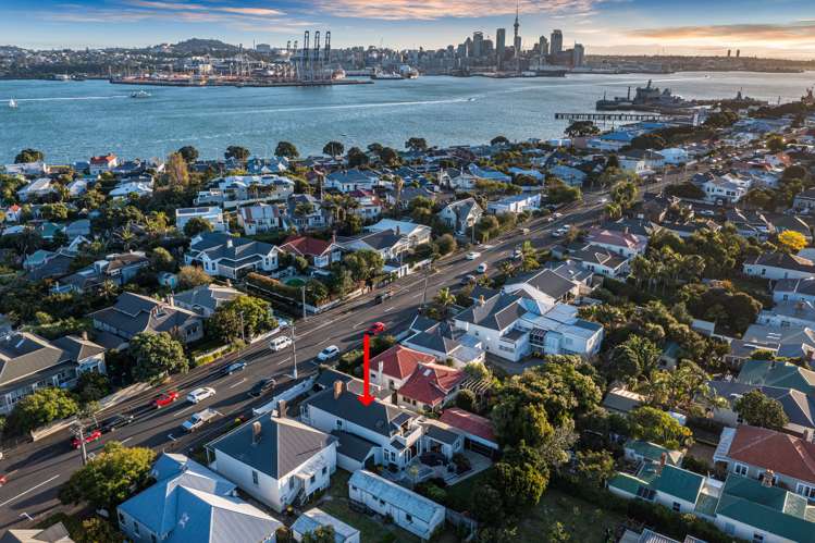 16 Calliope Road Devonport_21