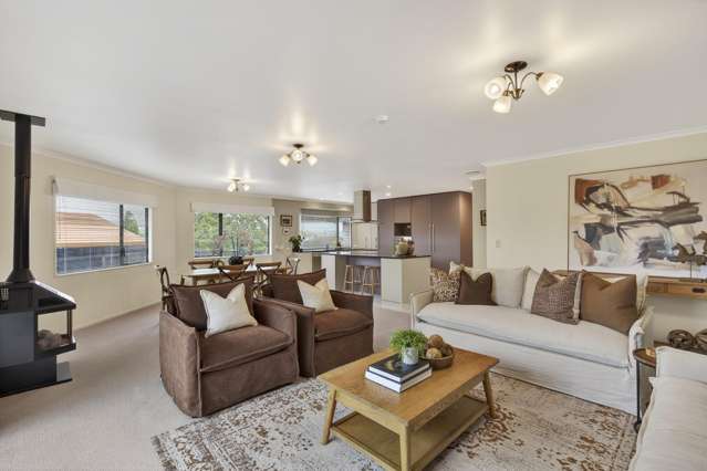 15 Sandel Rise Merrilands_3