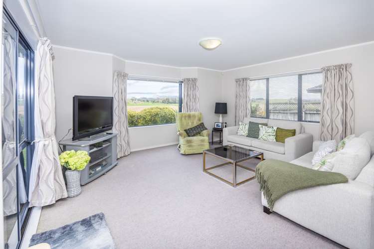 9 Friesian Place Grandview Heights_8