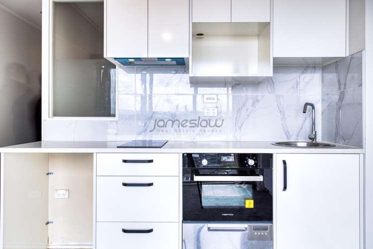 1006/72 Nelson Street City Centre_3