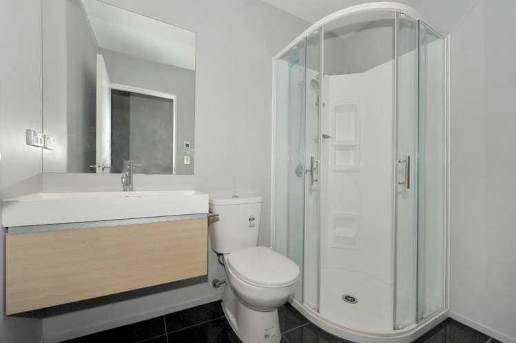 1/103 Mandeville Street Riccarton_11