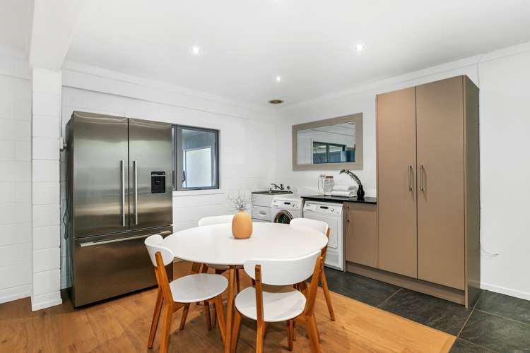4 Newell Street Point Chevalier_19