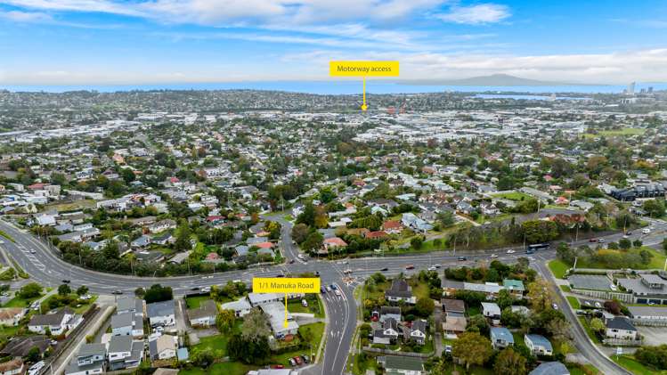 1/1 Manuka Road Bayview_18
