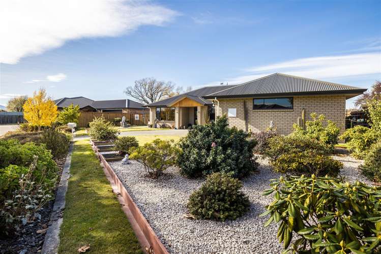 24 Algarve Close Blenheim Central_16