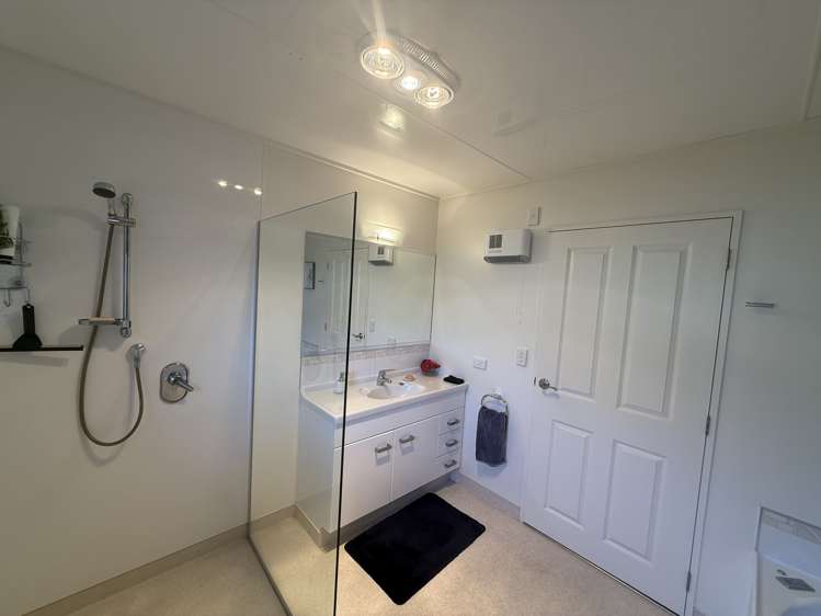 11 Crossleigh Crescent Balclutha_13