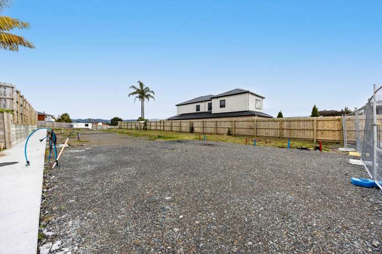 101 & 103 Awaroa Road and 9 & 11 Sunhill Road Sunnyvale_16