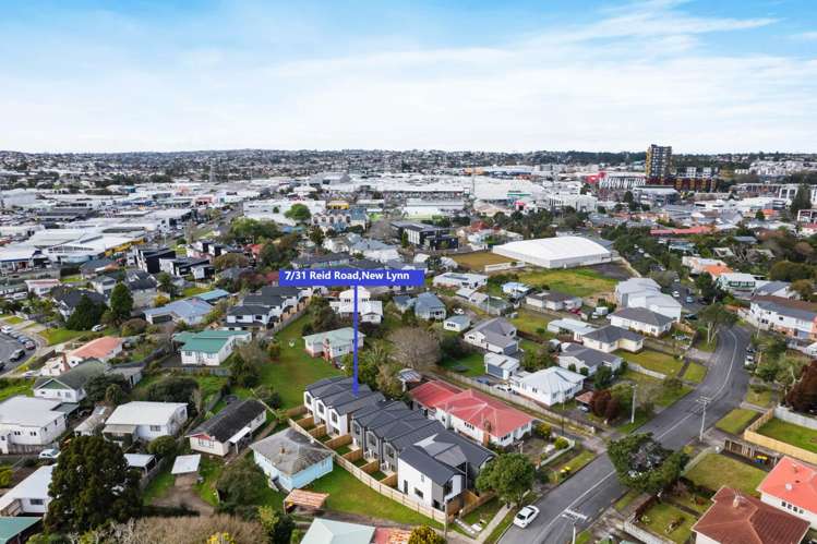 7/31 Reid Road New Lynn_12