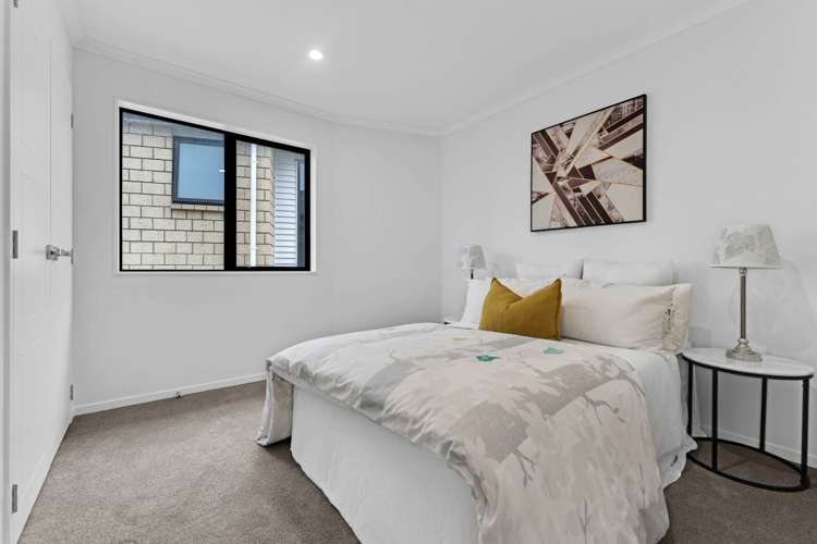 32 Tannaghmore Drive Flat Bush_24