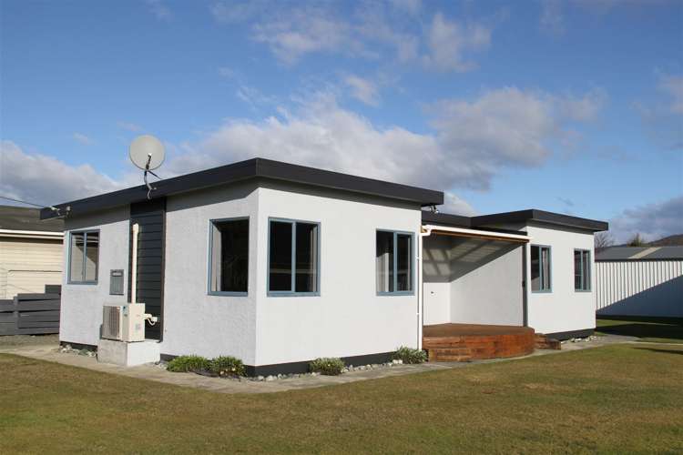 49 Moana Crescent_0