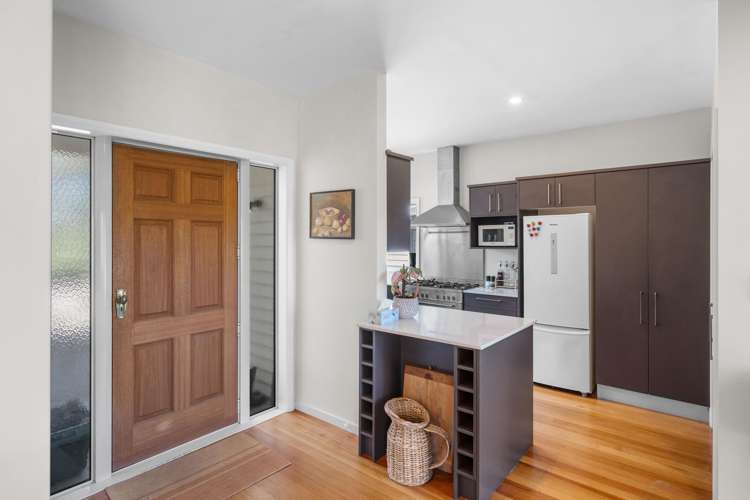 1114 Omihi Road Omihi_8