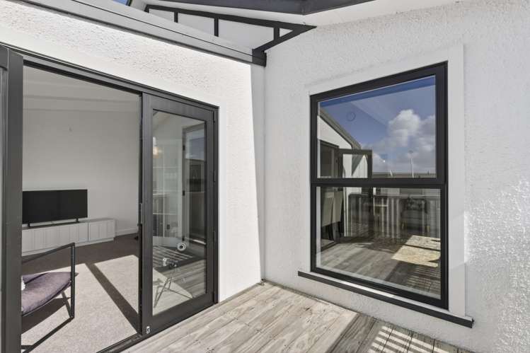 105 Parklands Avenue Bell Block_17