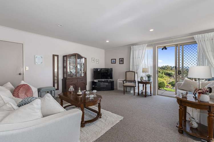 38 Brackenburn Drive Ohauiti_5